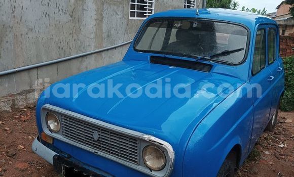 Acheter Occasion Voiture Renault 10 Autre à Antananarivo, Analamanga Acheter Occasion Voiture Renault 10 Autre à Antananarivo, Analamanga