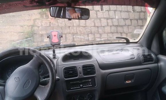 Acheter Occasion Voiture Renault Clio Autre à Antananarivo, Analamanga Acheter Occasion Voiture Renault Clio Autre à Antananarivo, Analamanga