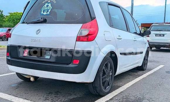 Hividy Toyota Scion TC fotsy Car in Ambanja in Diana Hividy Toyota Scion TC fotsy Car in Ambanja in Diana