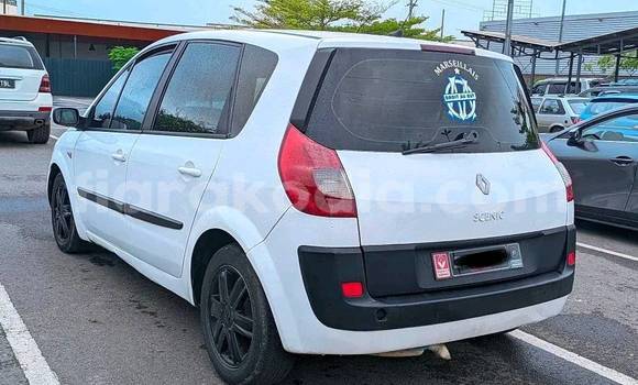 Hividy Toyota Scion TC fotsy Car in Ambanja in Diana Hividy Toyota Scion TC fotsy Car in Ambanja in Diana