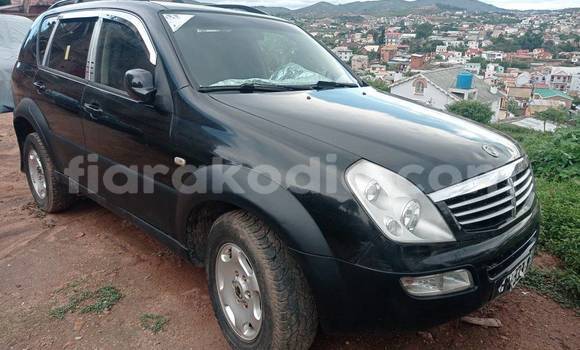 Acheter Occasion Voiture Toyota Regius Noir à Ambatofinandrahana, Amoron'i Mania