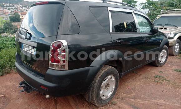 Hividy Toyota Regius Black Car in Ambatofinandrahana in Amoron'i Mania Hividy Toyota Regius Black Car in Ambatofinandrahana in Amoron'i Mania