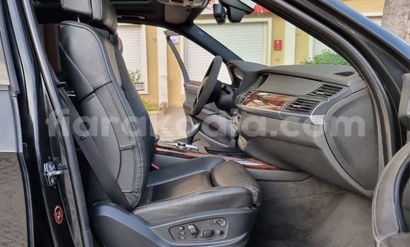 Hividy BMW X5 Black Car in Antananarivo in Analamanga Hividy BMW X5 Black Car in Antananarivo in Analamanga