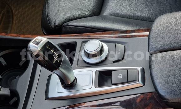 Hividy BMW X5 Black Car in Antananarivo in Analamanga Hividy BMW X5 Black Car in Antananarivo in Analamanga