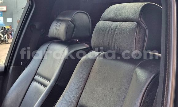 Hividy BMW X5 Black Car in Antananarivo in Analamanga Hividy BMW X5 Black Car in Antananarivo in Analamanga