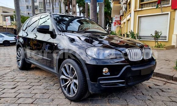 Hividy BMW X5 Black Car in Antananarivo in Analamanga Hividy BMW X5 Black Car in Antananarivo in Analamanga