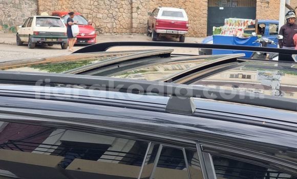 Hividy BMW X5 Black Car in Antananarivo in Analamanga Hividy BMW X5 Black Car in Antananarivo in Analamanga