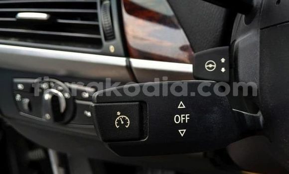 Hividy BMW X5 Black Car in Antananarivo in Analamanga Hividy BMW X5 Black Car in Antananarivo in Analamanga