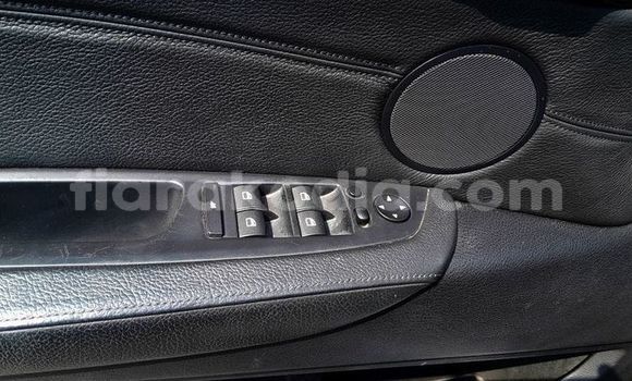 Hividy BMW X5 Black Car in Antananarivo in Analamanga Hividy BMW X5 Black Car in Antananarivo in Analamanga