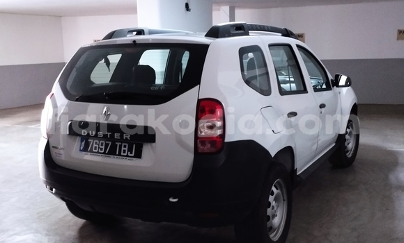 Hividy Renault Duster fotsy Car in Antananarivo in Analamanga Hividy Renault Duster fotsy Car in Antananarivo in Analamanga