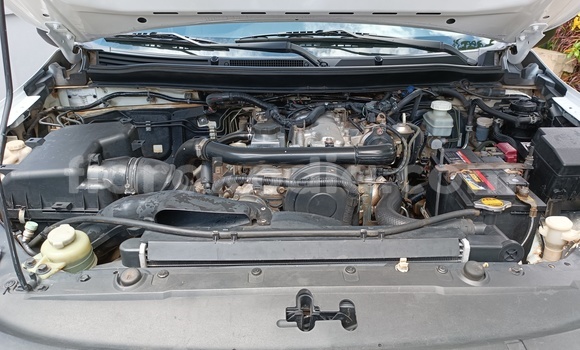 Acheter Occasion Voiture Mitsubishi L200 Blanc à Antananarivo, Analamanga Acheter Occasion Voiture Mitsubishi L200 Blanc à Antananarivo, Analamanga