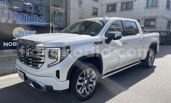Acheter Occasion Voiture GMC Sierra Blanc à Antananarivo, Analamanga