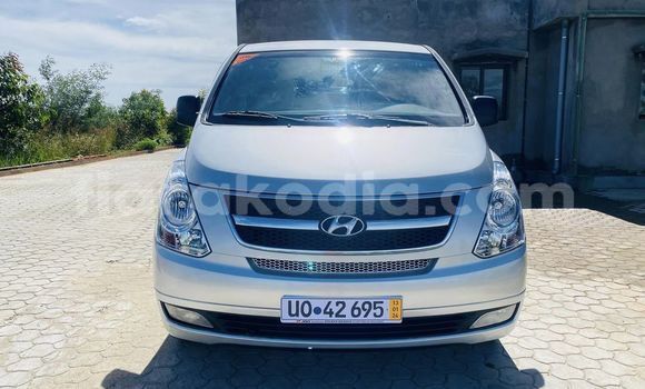 Buy Used Hyundai Grand Starex Other Car in Antananarivo in Analamanga Buy Used Hyundai Grand Starex Other Car in Antananarivo in Analamanga