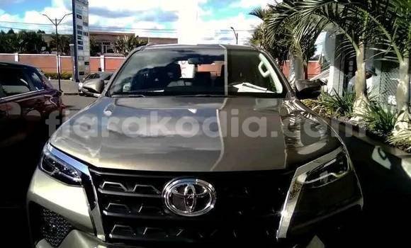 Buy Used Toyota Fortuner Other Car in Antananarivo in Analamanga Buy Used Toyota Fortuner Other Car in Antananarivo in Analamanga