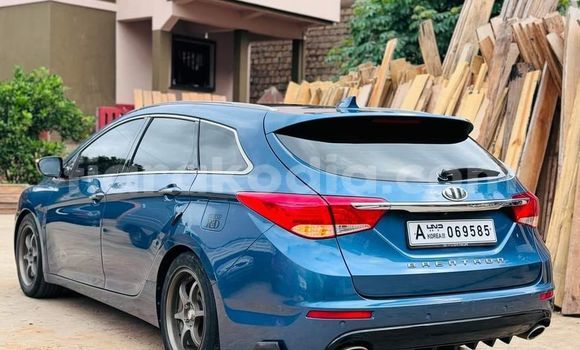 Acheter Occasion Voiture Hyundai i40 Autre à Ambalavao, Haute Matsiatra Acheter Occasion Voiture Hyundai i40 Autre à Ambalavao, Haute Matsiatra