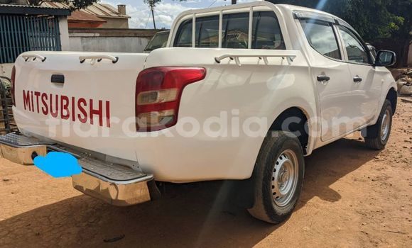 Buy Used Mitsubishi 3000 GT Black Car in Antananarivo in Analamanga Buy Used Mitsubishi 3000 GT Black Car in Antananarivo in Analamanga