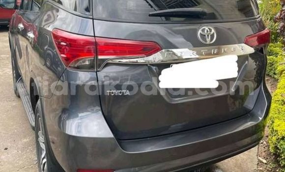 Acheter Occasion Voiture Toyota Fortuner Autre à Ambalavao, Haute Matsiatra Acheter Occasion Voiture Toyota Fortuner Autre à Ambalavao, Haute Matsiatra