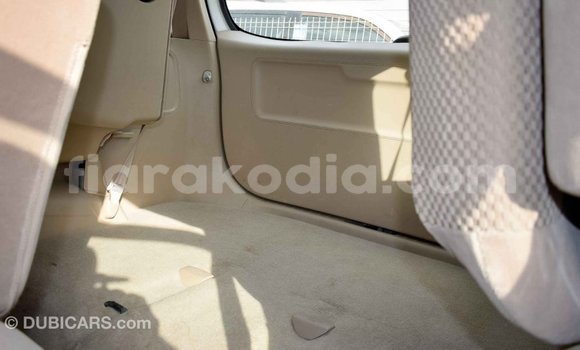 Acheter Import Voiture Toyota Fortuner Blanc à Import - Dubai, Diana Acheter Import Voiture Toyota Fortuner Blanc à Import - Dubai, Diana