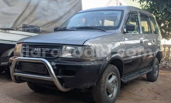Buy Used Toyota 4Runner Other Car in Antananarivo in Analamanga Buy Used Toyota 4Runner Other Car in Antananarivo in Analamanga