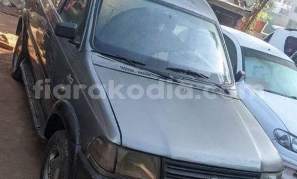 Buy Used Toyota 4Runner Other Car in Antananarivo in Analamanga Buy Used Toyota 4Runner Other Car in Antananarivo in Analamanga