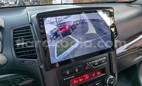 Acheter Occasion Voiture Kia Sorento Gris à Antananarivo, Analamanga Acheter Occasion Voiture Kia Sorento Gris à Antananarivo, Analamanga