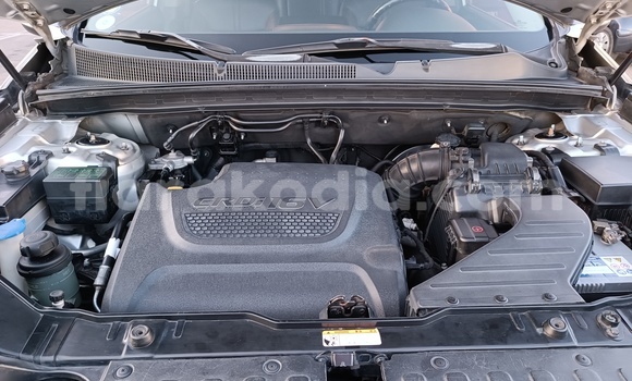 Acheter Occasion Voiture Kia Sorento Gris à Antananarivo, Analamanga Acheter Occasion Voiture Kia Sorento Gris à Antananarivo, Analamanga