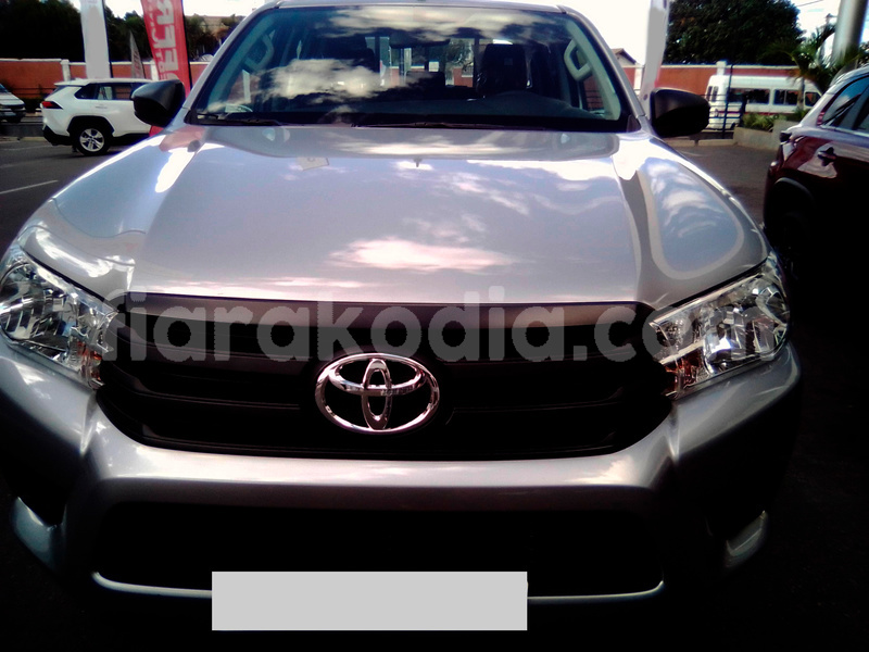 Big with watermark toyota hiluxe revo analamanga antananarivo 7867