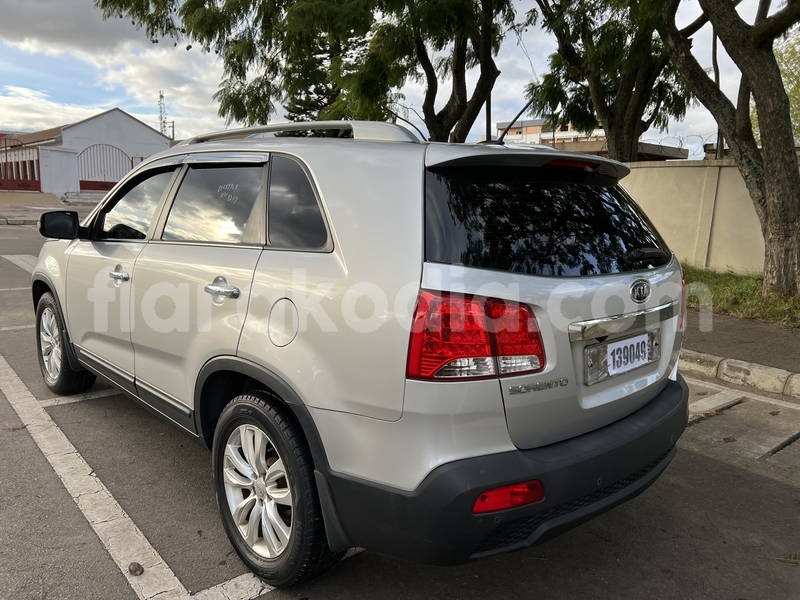 Big with watermark kia sorento analamanga antananarivo 7873