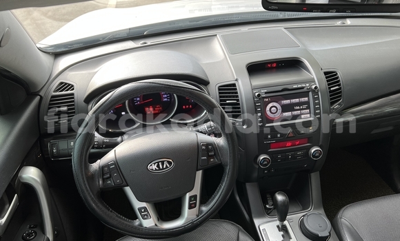 Buy Import Kia Sorento Silver Car in Antananarivo in Analamanga Buy Import Kia Sorento Silver Car in Antananarivo in Analamanga