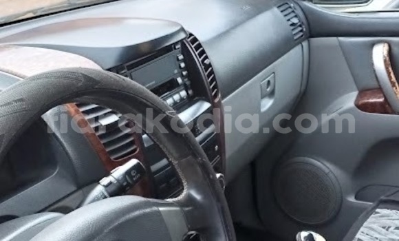 Buy Used Kia Sorento Silver Car in Antananarivo in Analamanga Buy Used Kia Sorento Silver Car in Antananarivo in Analamanga