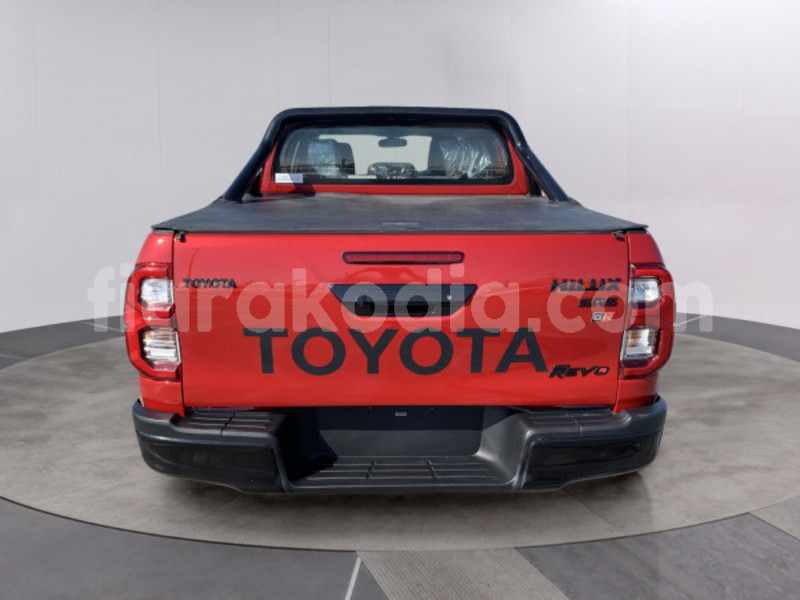 Big with watermark toyota hilux diana import dubai 7891