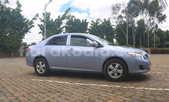 Acheter Occasion Voiture Toyota Corolla Bleu à Antananarivo, Analamanga Acheter Occasion Voiture Toyota Corolla Bleu à Antananarivo, Analamanga