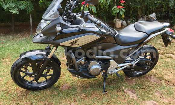 Hividy Honda NC Black Bike in Antananarivo in Analamanga Hividy Honda NC Black Bike in Antananarivo in Analamanga