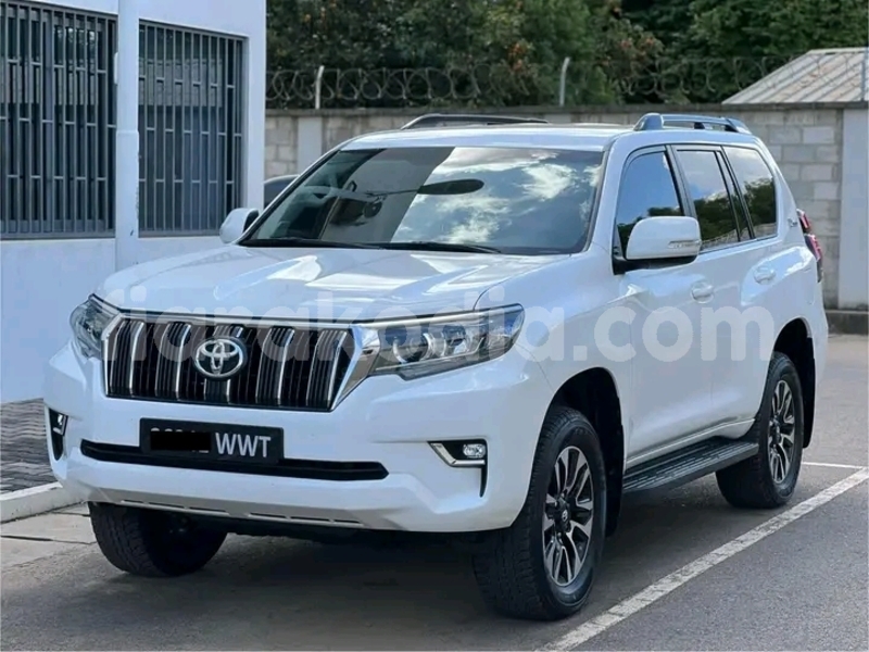 Big with watermark toyota prado boeny ambenja 7912