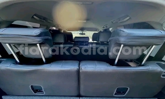 Acheter Occasion Voiture Toyota Prado Noir à Ambanja, Diana Acheter Occasion Voiture Toyota Prado Noir à Ambanja, Diana