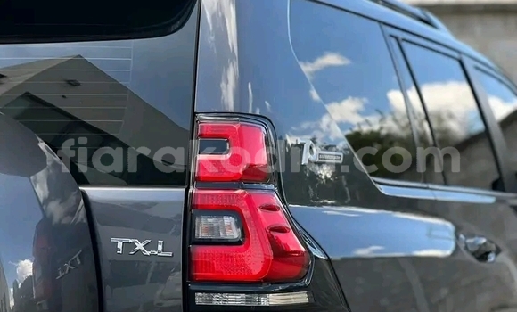 Acheter Occasion Voiture Toyota Prado Noir à Ambanja, Diana Acheter Occasion Voiture Toyota Prado Noir à Ambanja, Diana