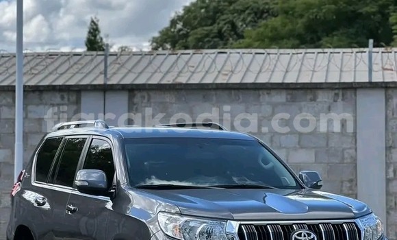 Acheter Occasion Voiture Toyota Prado Noir à Ambanja, Diana Acheter Occasion Voiture Toyota Prado Noir à Ambanja, Diana