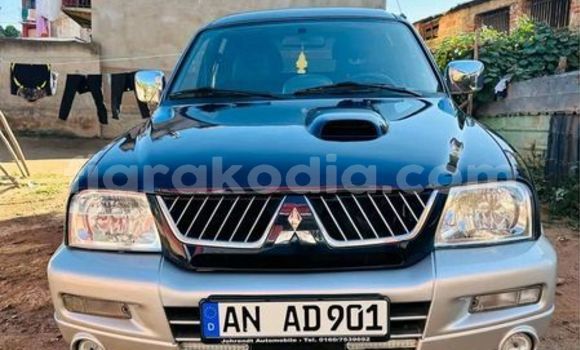 Hividy Toyota 4Runner Hafa Car in Ambatolampy in Vakinankaratra