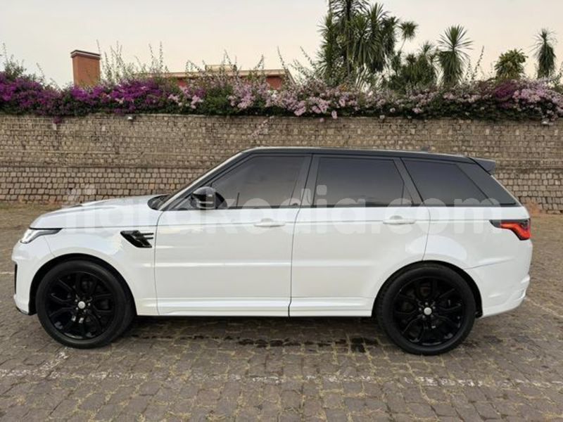 Big with watermark range rover evoque amoron i mania ambatofinandrahana 7929