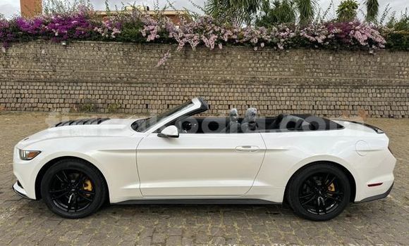 Acheter Occasion Voiture Ford Mustang Autre à Ambatondrazaka, Alaotra-Mangoro Acheter Occasion Voiture Ford Mustang Autre à Ambatondrazaka, Alaotra-Mangoro