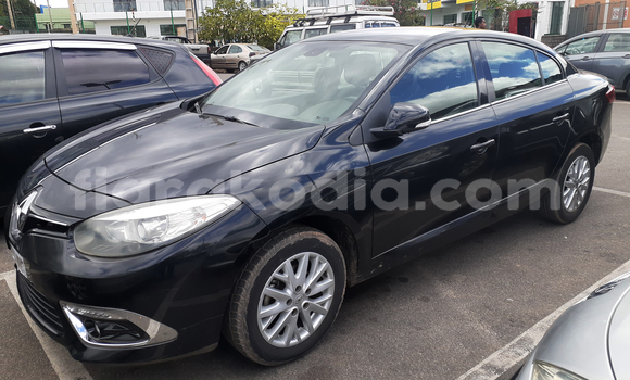 Acheter Occasion Voiture Renault Fluence Noir à Antananarivo, Analamanga Acheter Occasion Voiture Renault Fluence Noir à Antananarivo, Analamanga