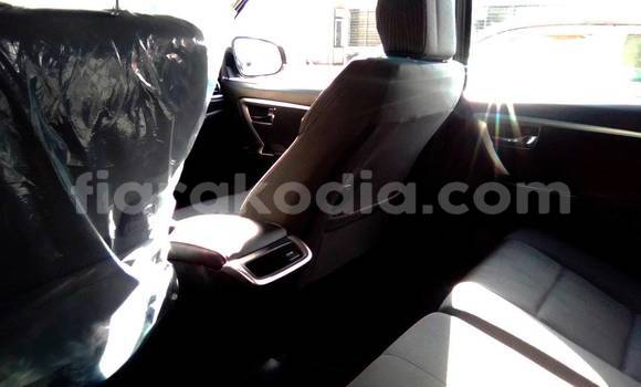 Buy New Toyota Fortuner Silver Car in Antananarivo in Analamanga Buy New Toyota Fortuner Silver Car in Antananarivo in Analamanga