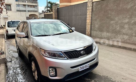 Buy Used Kia Sorento Other Car in Antananarivo in Analamanga Buy Used Kia Sorento Other Car in Antananarivo in Analamanga
