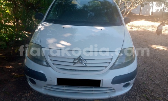 Buy Used Citroen C3 White Car in Mahajanga in Boeny Buy Used Citroen C3 White Car in Mahajanga in Boeny
