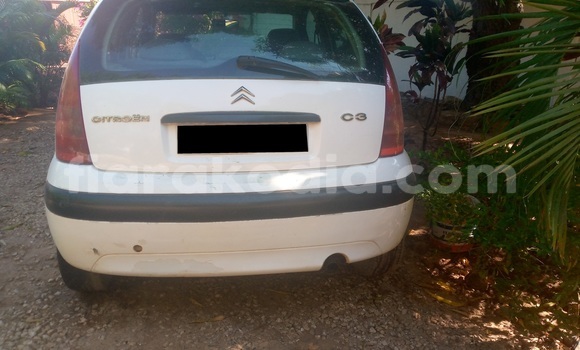 Buy Used Citroen C3 White Car in Mahajanga in Boeny Buy Used Citroen C3 White Car in Mahajanga in Boeny