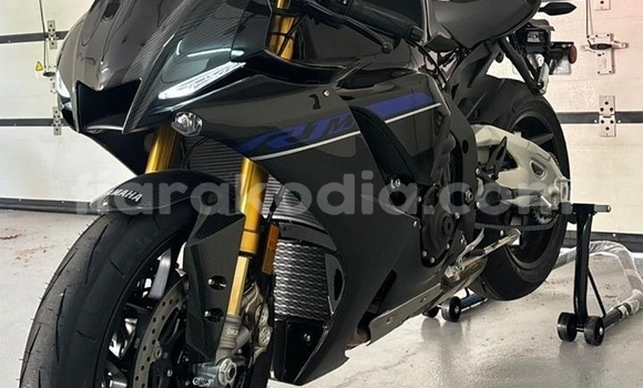 Acheter Occasion Moto Yamaha YZF Noir à Ambalavao, Haute Matsiatra