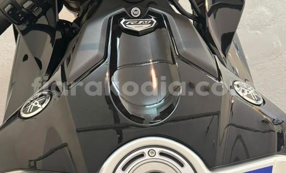 Acheter Occasion Moto Yamaha YZF Noir à Ambalavao, Haute Matsiatra Acheter Occasion Moto Yamaha YZF Noir à Ambalavao, Haute Matsiatra