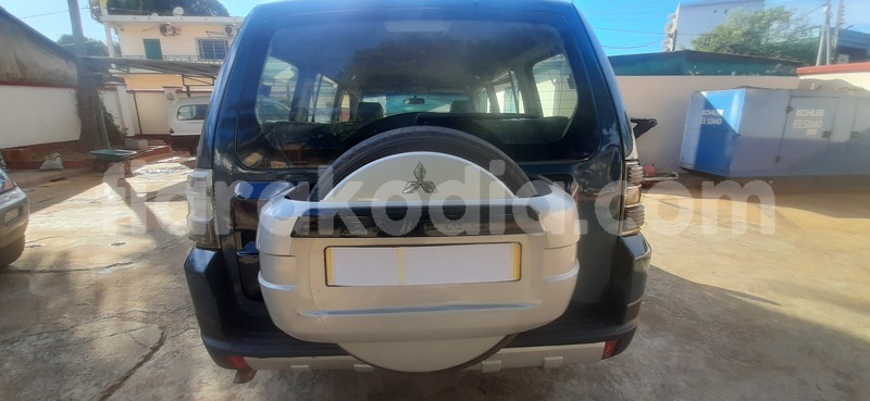 Big with watermark mitsubishi pajero diana antsiranana 7979