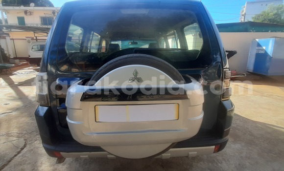 Acheter Occasion Voiture Mitsubishi Pajero Vert à Antsiranana, Diana Acheter Occasion Voiture Mitsubishi Pajero Vert à Antsiranana, Diana