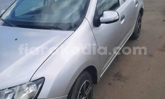 Hividy Renault Symbol Hafa Car in Antananarivo in Analamanga Hividy Renault Symbol Hafa Car in Antananarivo in Analamanga